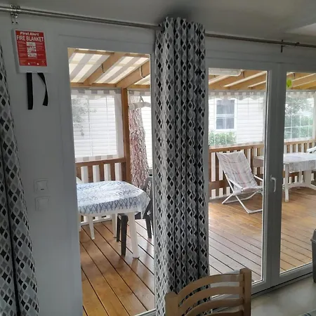 Tatil Evi Au Coeur De Avec Piscine Partagee *